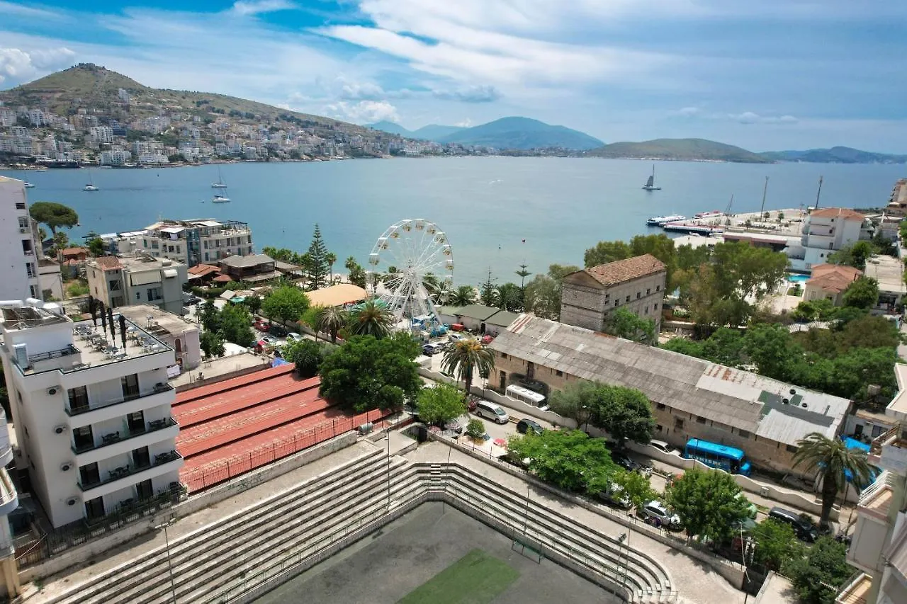 Adora'S View Hotel Саранда Албания