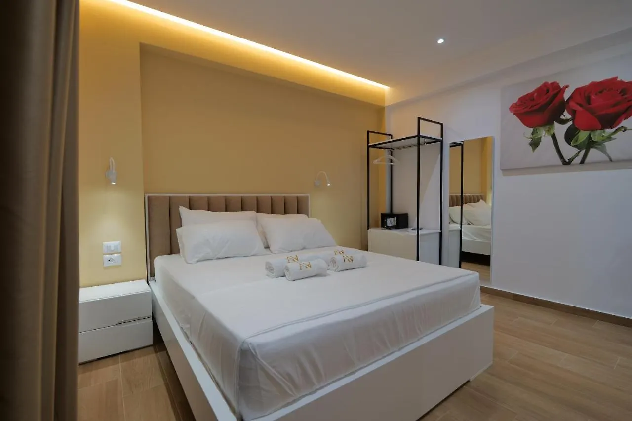 Adora'S View Hotel Саранда Албания